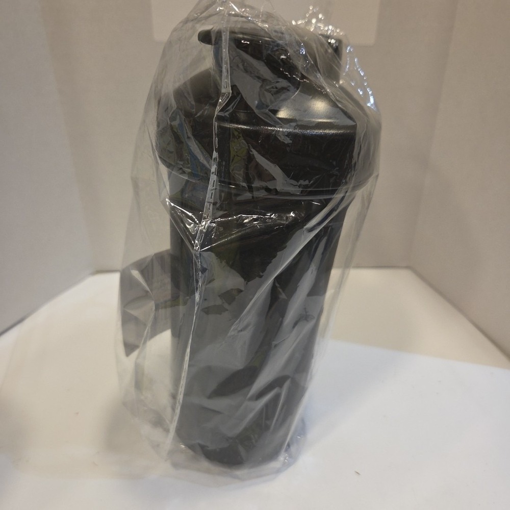 Monkey Strength Hard‎ Plastic Shaker Bottle 18 OZ (Black) - Picture 5 of 5